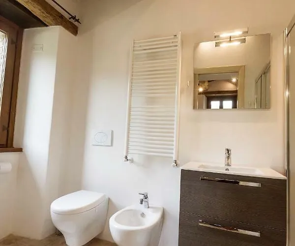 Casa Uliveto In Molino Vitelli * Casella (Umbria)